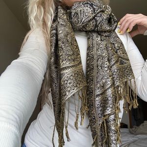 Pashmina Scarf